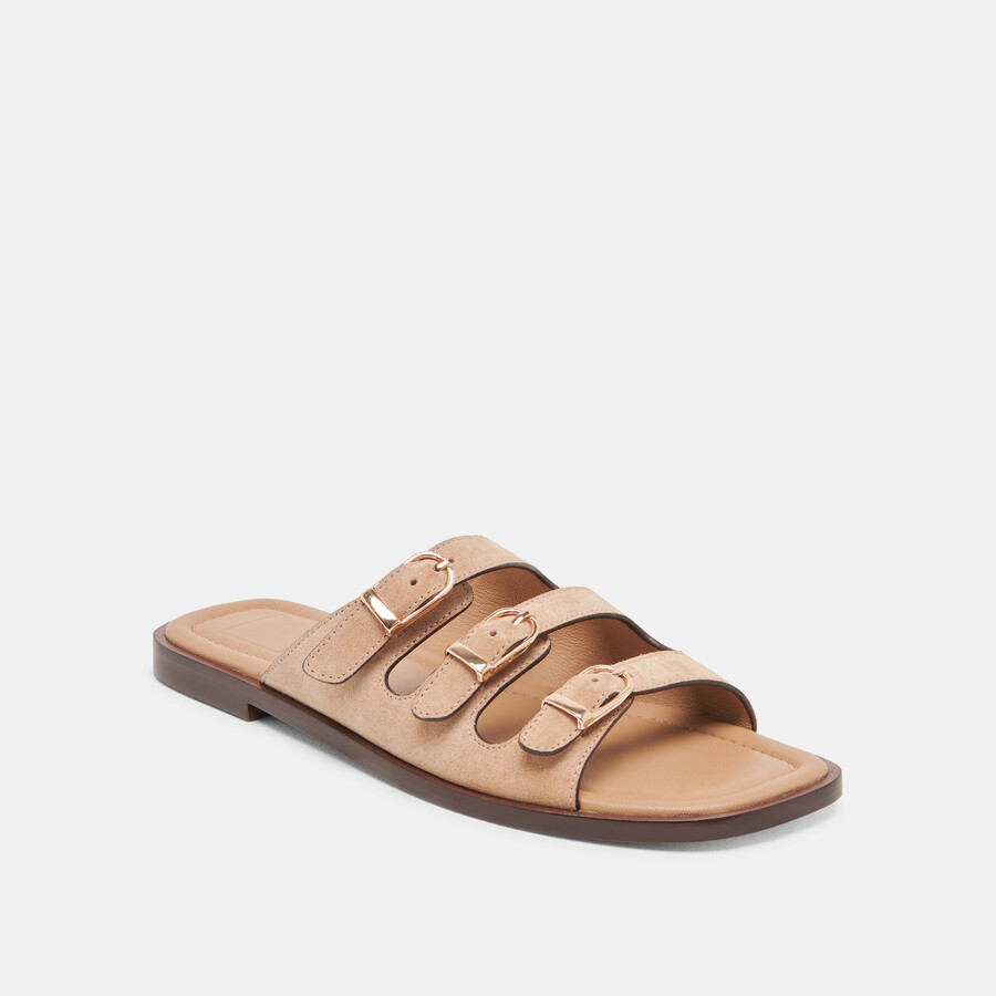 fin sandalen aus hellbraunem wildleder
