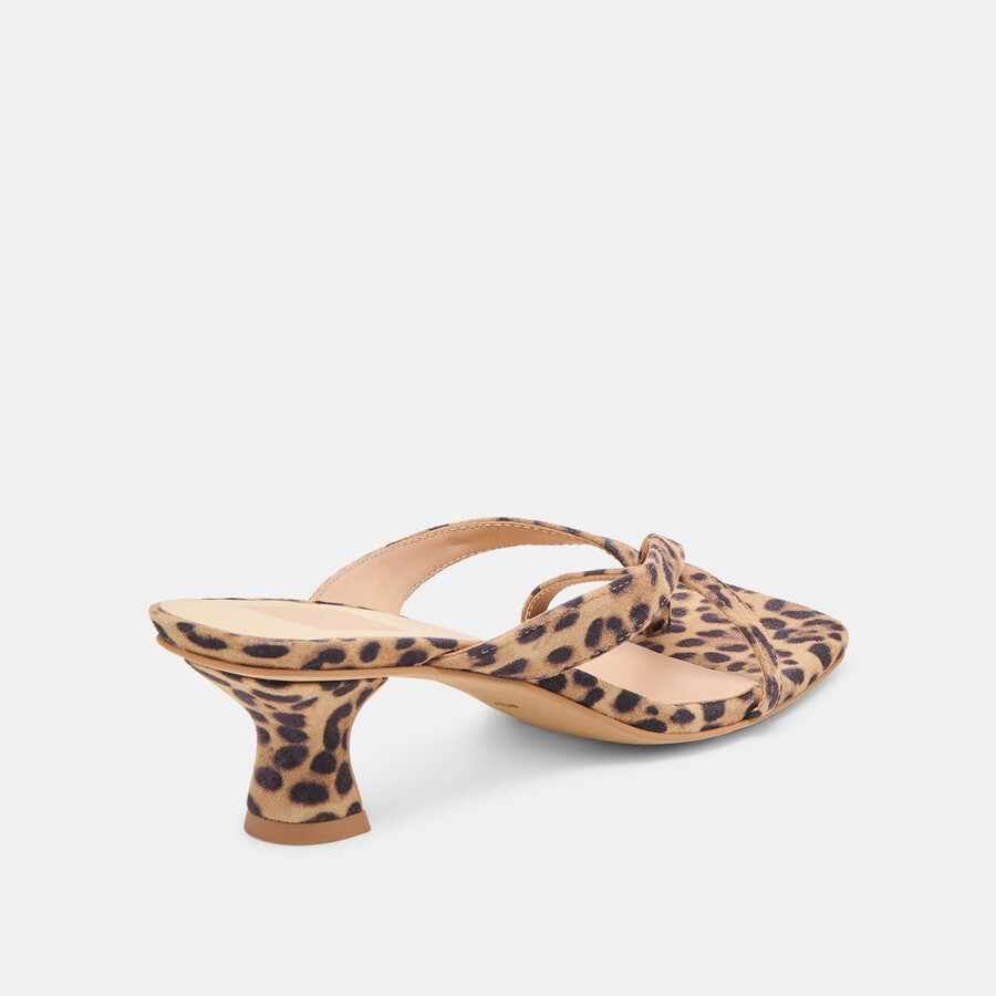 brevel heels aus dunkelbraunem wildleder mit leopardenmuster