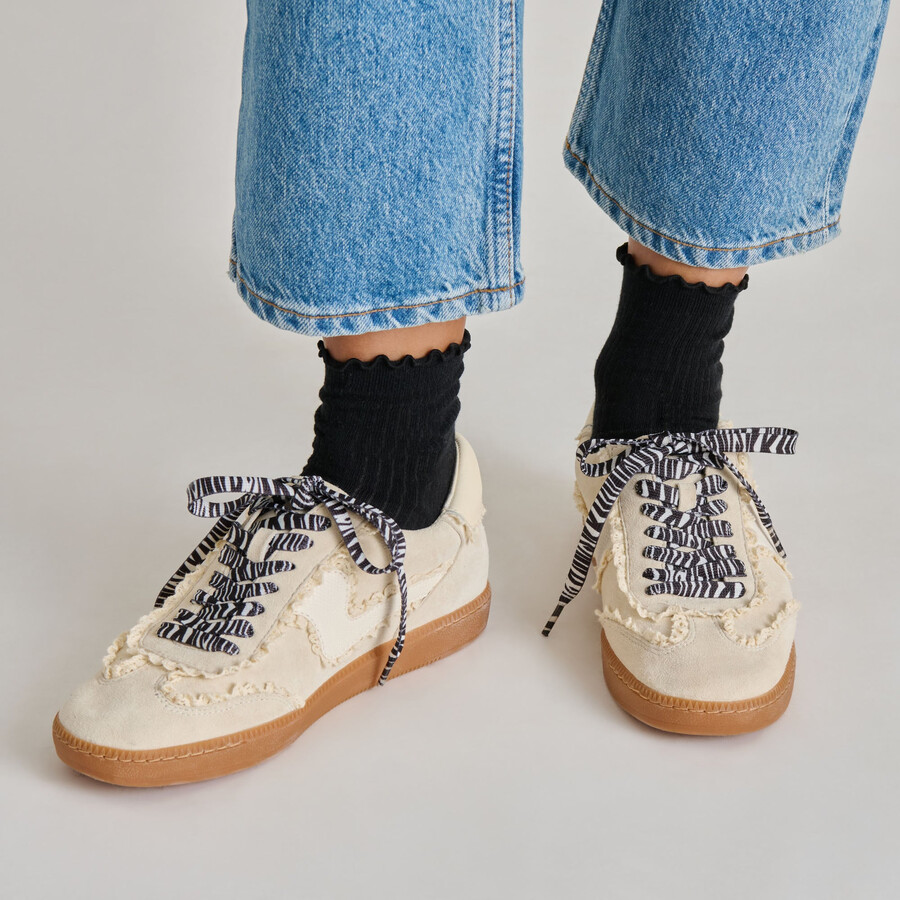 spitze mit tiermuster zebra