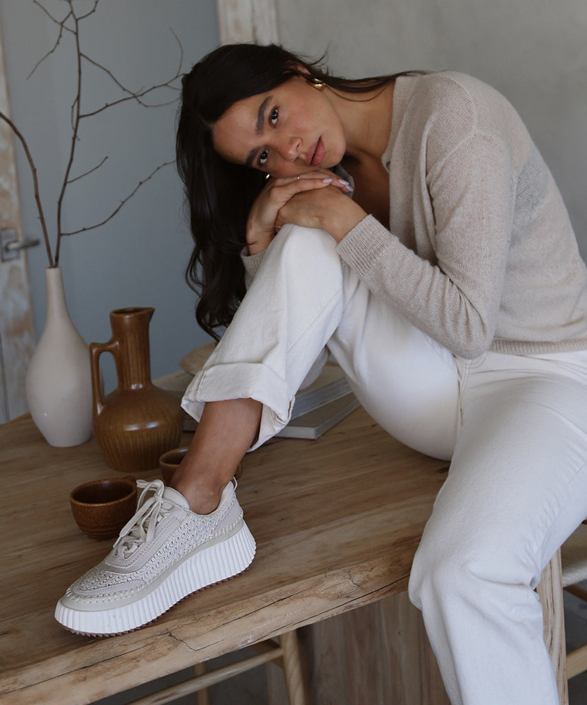 dolen sneakers sandstone knit