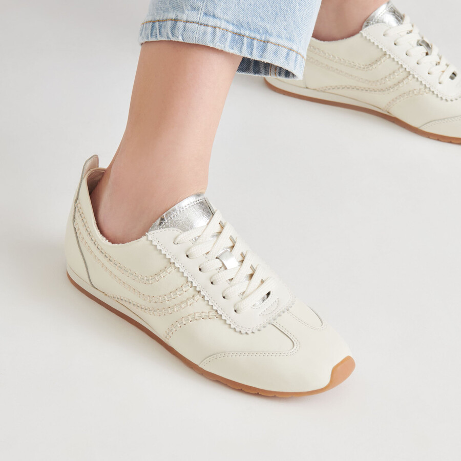 delany sneakers off-white leder