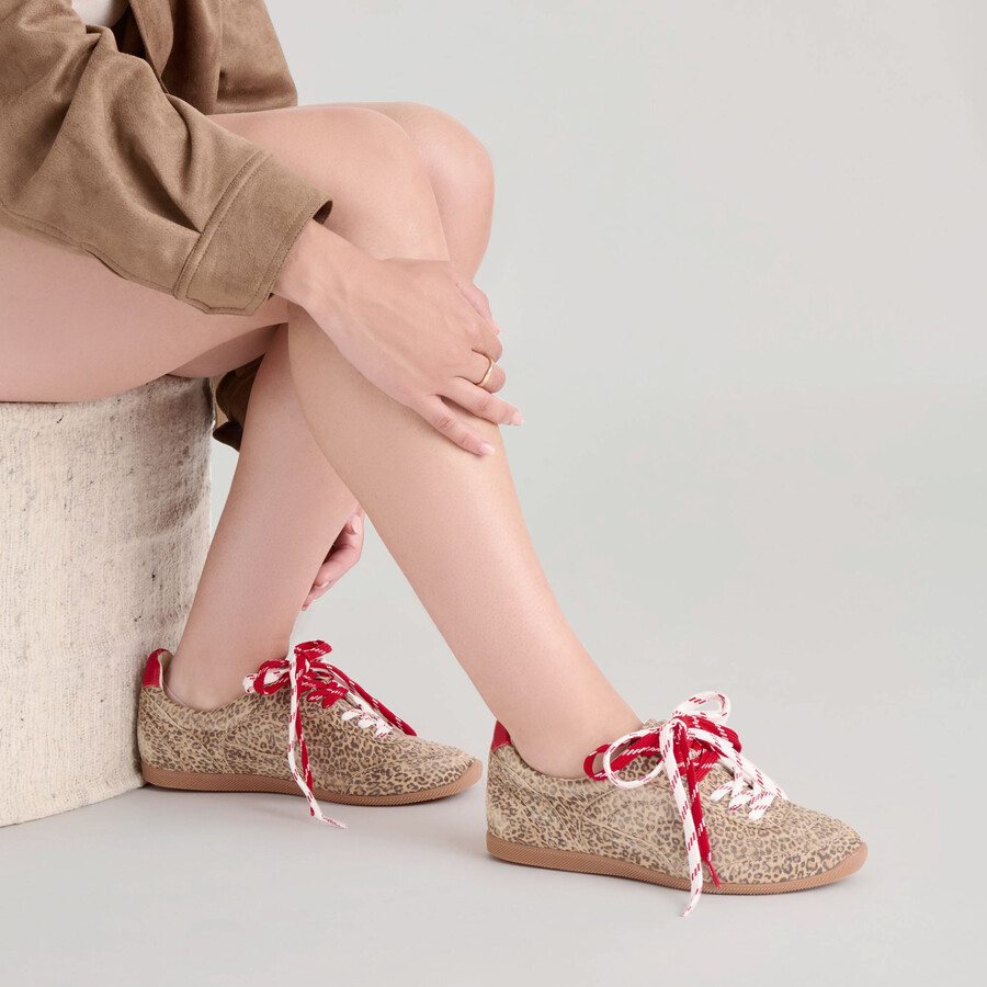 laini sneakers hellbraunes wildleder mit leopardenmuster