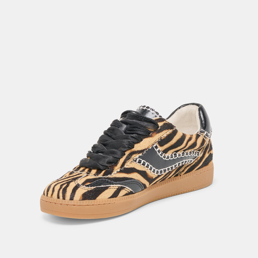 stitch sneakers mit tigerkalbsfell
