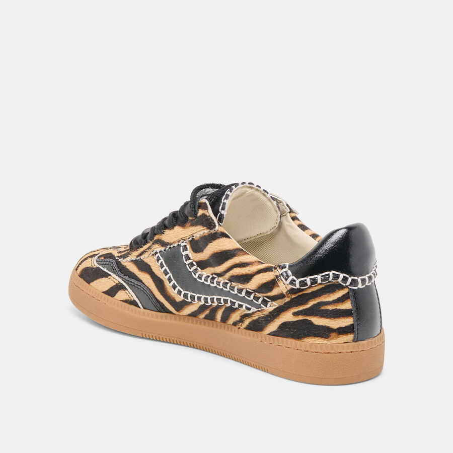 stitch sneakers mit tigerkalbsfell